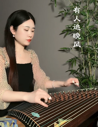 艳艳  正在直播......